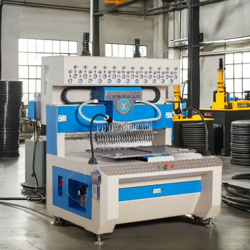 Macchine ZhenYing: distributore di PVC a 24 colori | Precisione 0,01 mm