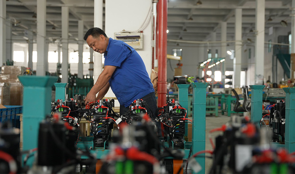 Factory Pictures