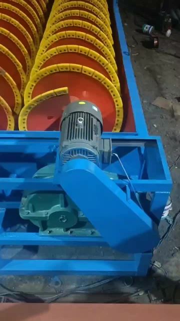 Spiral sand washing machine