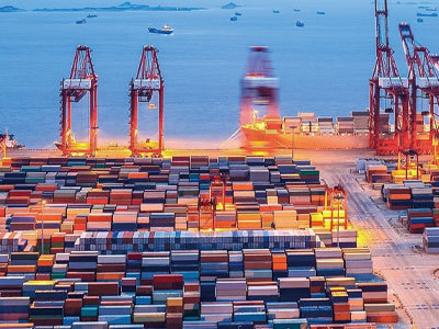 O mercado global de importação e exportação de equipamentos de segurança contra incêndio cresce constantemente, impulsionado pela regulamentação e inovação tecnológica