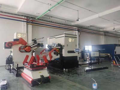 "Línea láser de jiuzhong cortada a longitud: revolucionar la eficiencia del procesamiento de chapa metálica"