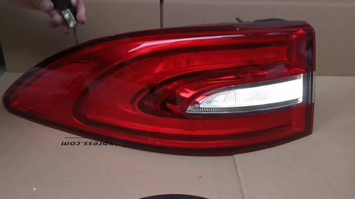 Jaguar XF Luz traseira