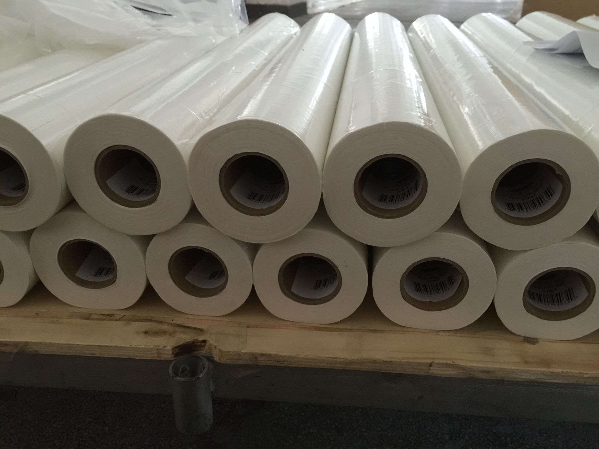 Gaoxin Cutaway Embroidery Backing Paper Interlining Stabilizers สำหรับการเย็บปักถักร้อยเครื่องจักร