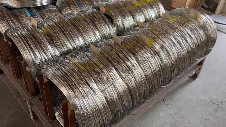 the surface of bright wire 