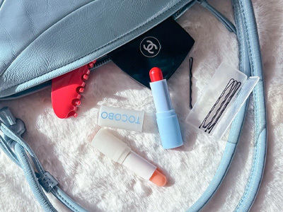 2026 Makyaj Çantası Pazarı: Sürdürülebilirlik, İşlevsellik ve Kişiselleştirme Ön Planda