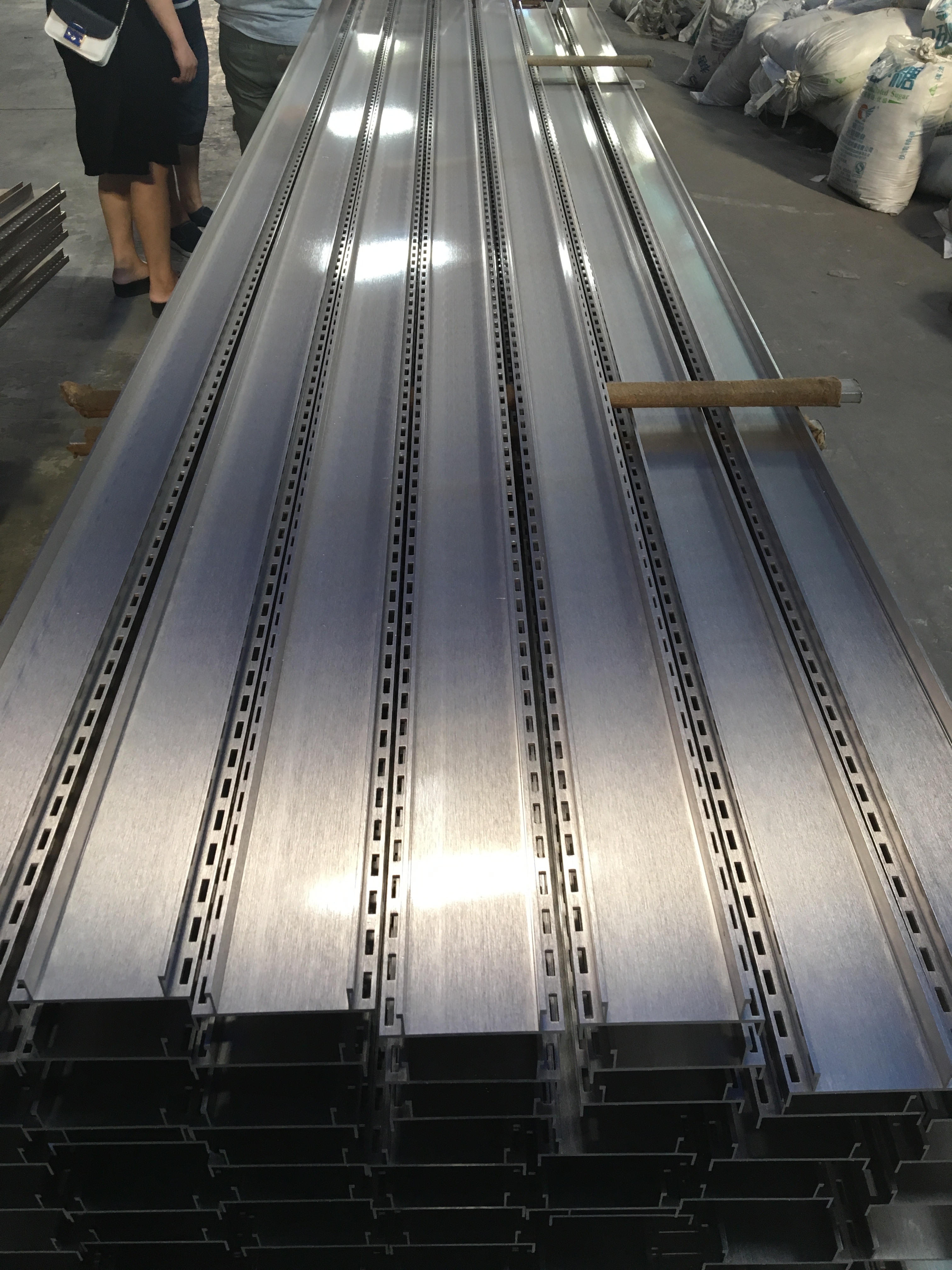 Aluminum extrusion processing