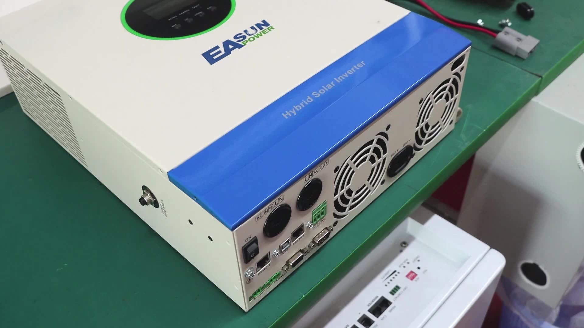 Easun Power Pure Sine Wave 5KVA 48V Función paralela MPPT 5KW Inverter Hybrid Solar Power 5000W MMPT1