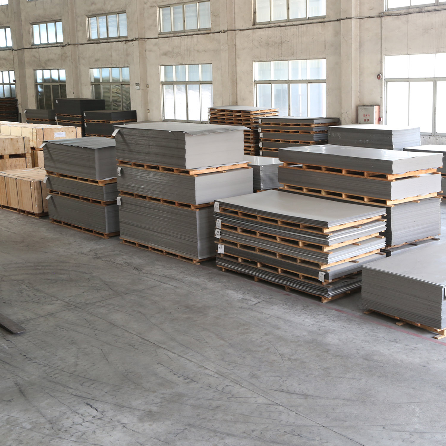 Guangzhou Xinghe Decorative Material Co., Ltd