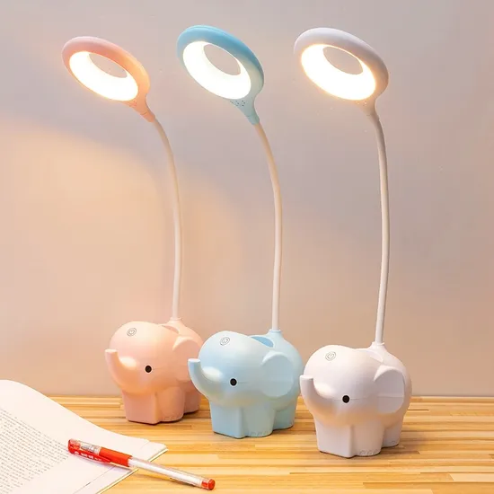 Lámpara de mesa LED de elefante creativa con temperatura de color ajustable1