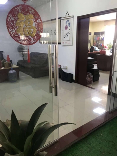 Guangzhou Monisa Clothing&handbag Trading Co., Ltd