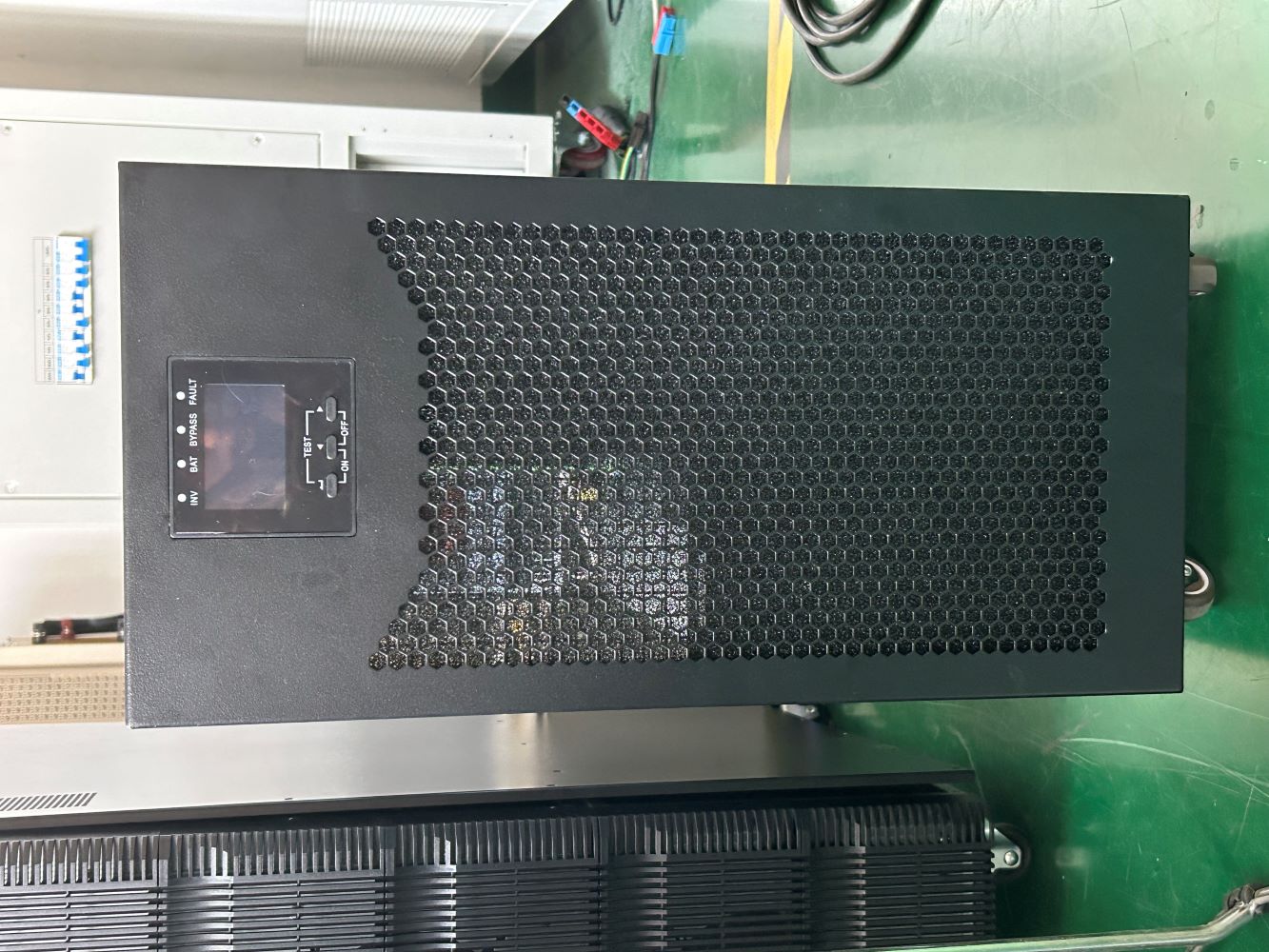 UT1110KS uninterruptible power supply