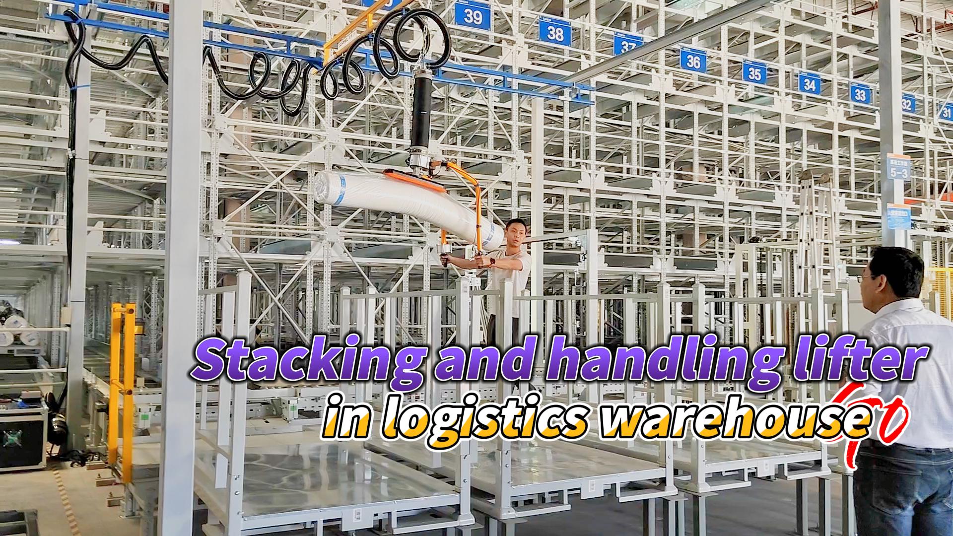 Stapelen en hanteren in logistiek magazijn