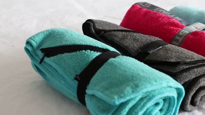 gym towel with pockets