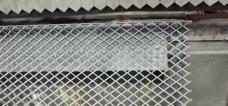 Galvanized Expanded Metal Mesh Corner Bead1