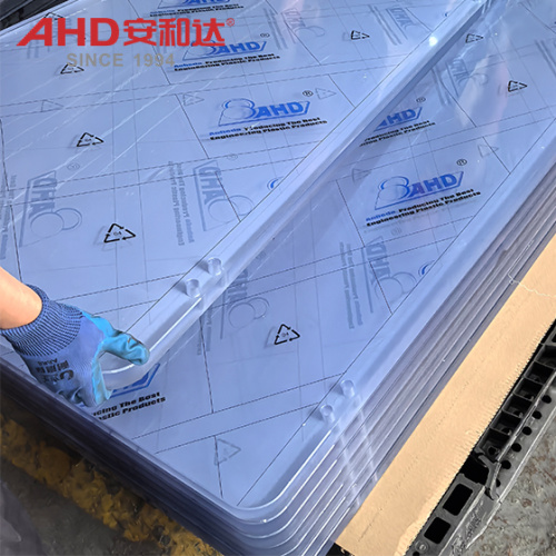 AHD brinda soluciones a las necesidades de los clientes en Hojas de PC.