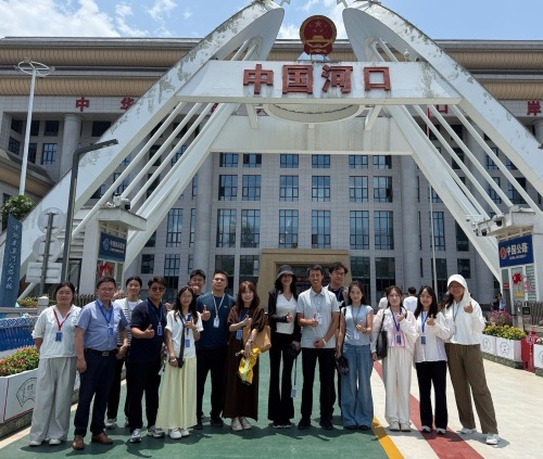 Cross-Strait Intelligence & Sci-Tech Empowerment—Enterprise Sci-Tech Delegation Visits Hekou for Exchange