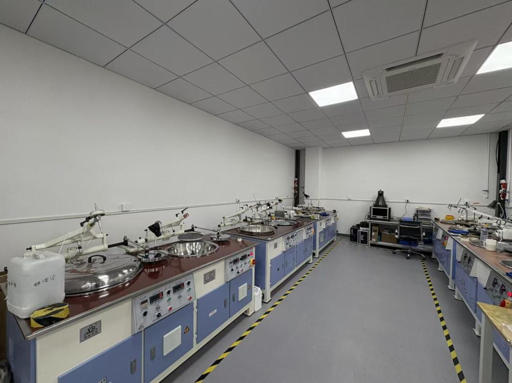 Polishing Room