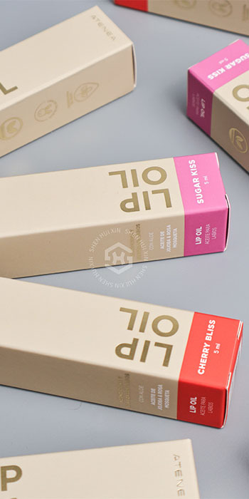 Caixa de embalagem de papel personalizada com cores bloqueadas: apresentação da marca de óleo labial elevado