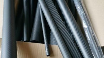 Carbon fiber boom