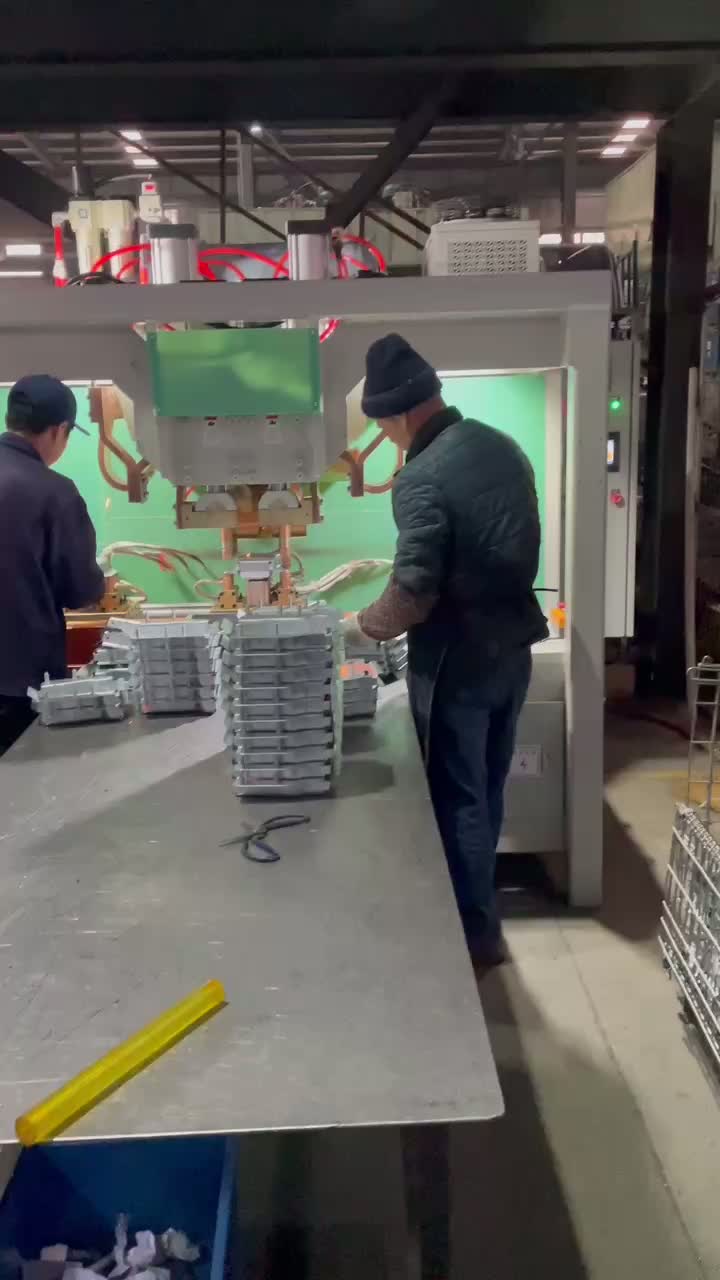 Vídeo tomado durante el flujo de trabajo de la máquina.