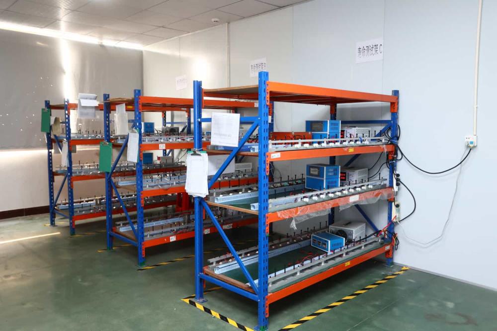 Warehouse storage