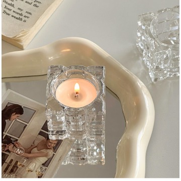 Votive tealight candle holder