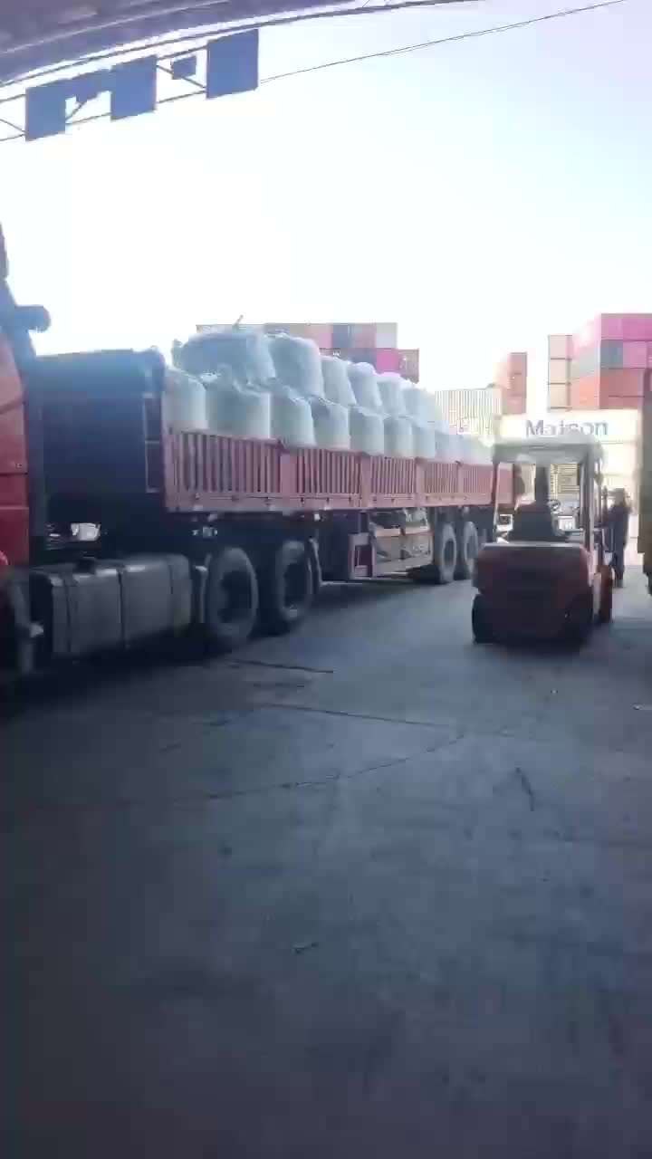 PET Resin Loading Pic