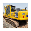 90% New Komatsu PC220 Japanese Excavator for Sale1