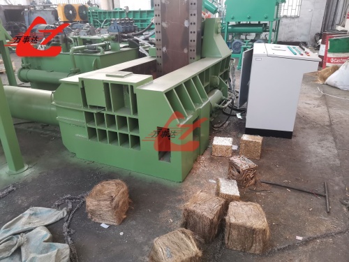 Wanshida Hydraulic Metal Baler completó con éxito la ejecución de prueba en Factory