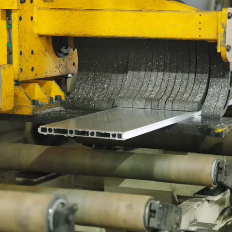 水冷板的铝轮廓