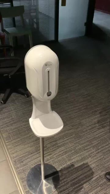 110 Dispenser with stand