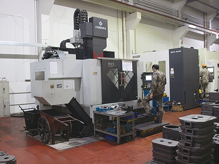 Vertical Machining Center