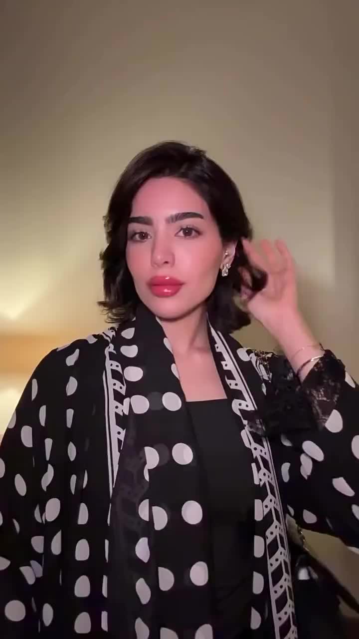 توری ابریشمی خال خالی عبایی با حجاب (1)