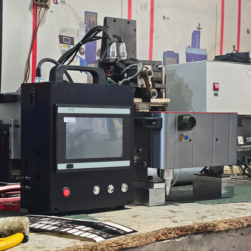 Можно ли использовать портативную пневматическую точечную маркирующую машину для печати листьев?