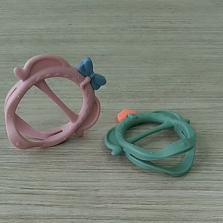 silicone baby teether.mp4