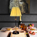 Creative Aluminum Wireless Rechargeable Table Lamp1