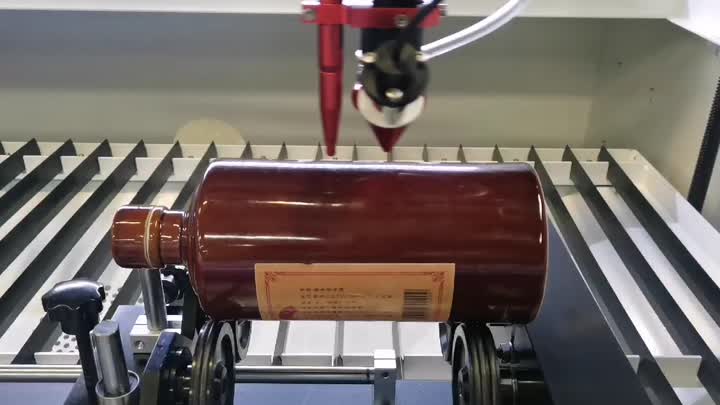 Machine laser CO2 pour bouteille de vin