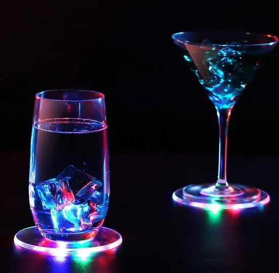 Coaster de bebida transparente iluminado para apresentação elegante de bebidas11