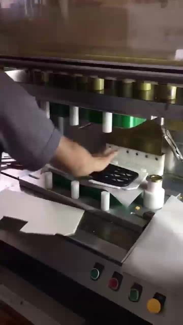 Car sunshade welding machine