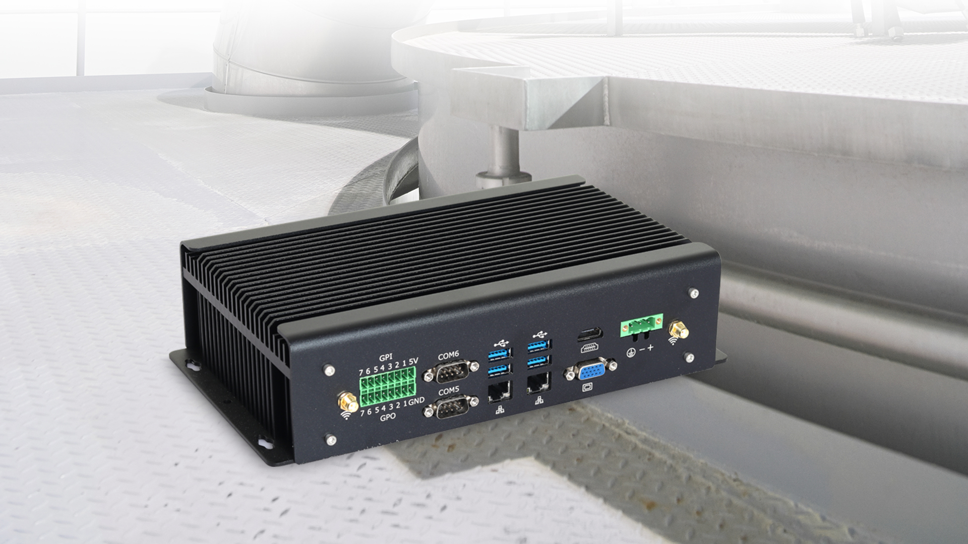 X63g промышленный компьютер без фанатов