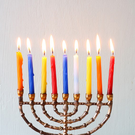 Chanukah hanukkah as velas de cera de abelha