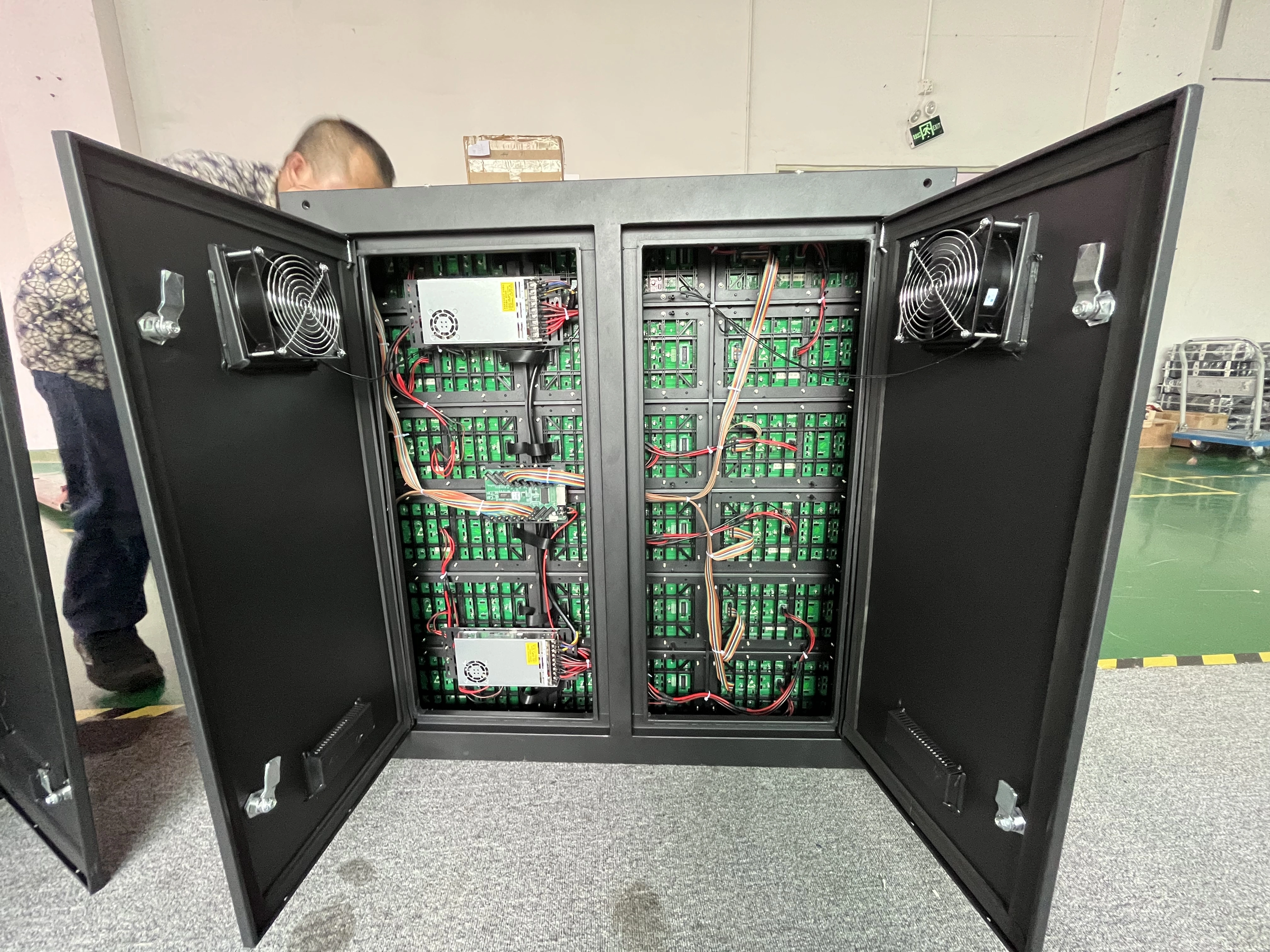 High Resolution P1.56 P1.875 Indoor LED Panel