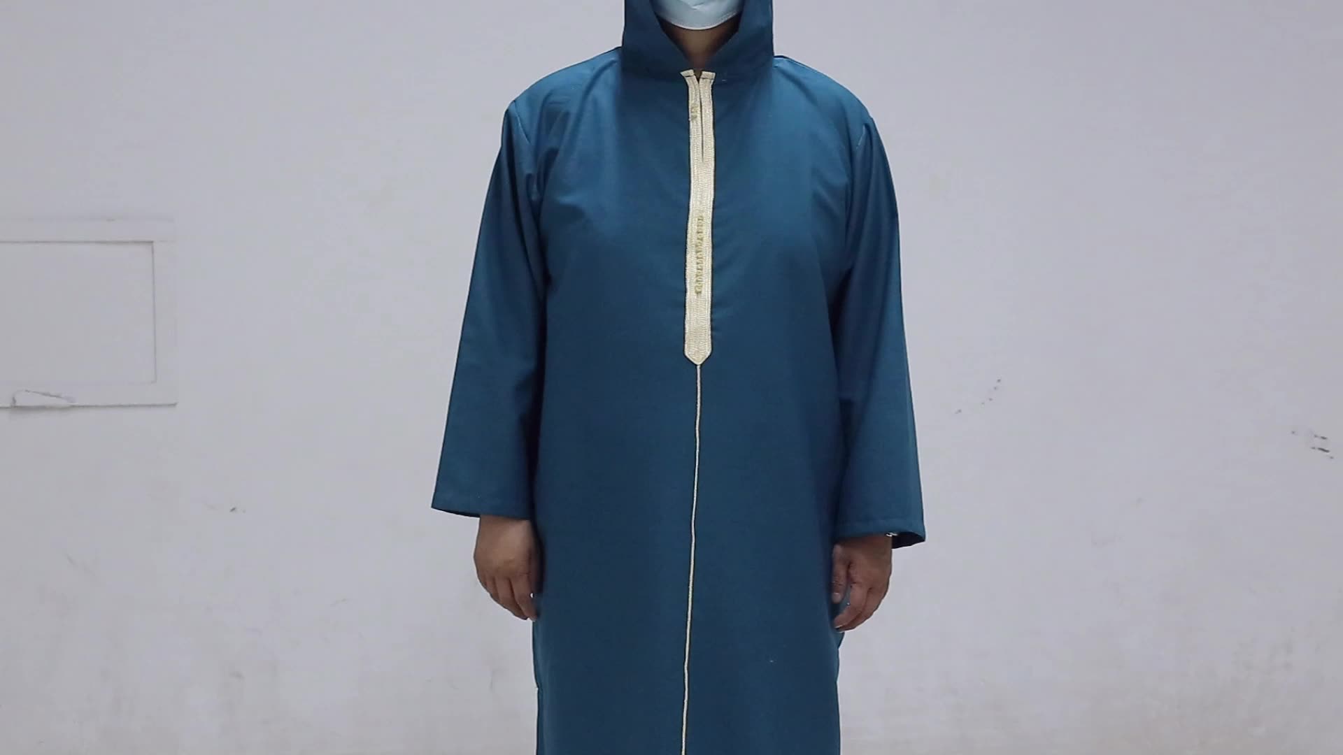 Nuovo design Materiale lucido per uomini ricamati da uomo thobe abbigliamento etnico per abiti islamici abiti musulmani moderni uomini1