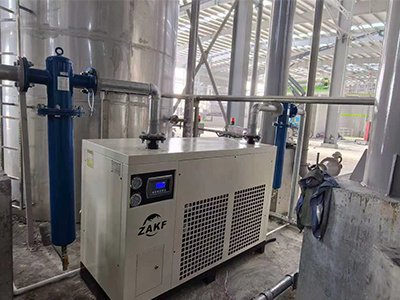 Compressores de parafuso versus pistão: o que é melhor para sua operação?