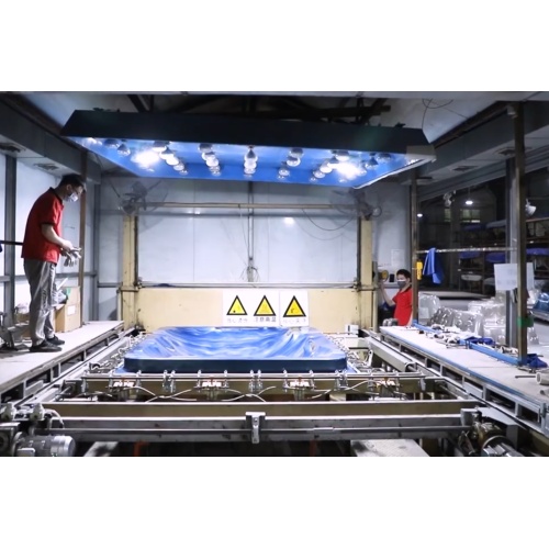 قل لا للتسربات والبهتان: الالتزام بالجودة وراء اختيار Aquaspring للأكريليك الأمريكي Aristech