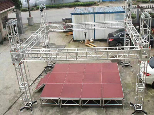 How to Choose the Perfect Outdoor Concert Stage for Music Festivals?
