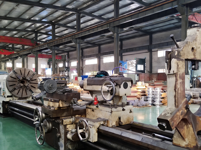 Large lathe