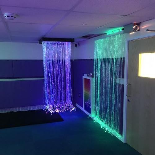 Fiber optic curtain light