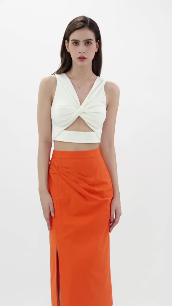 Pleated Pencil Skirt with a Side Slit 