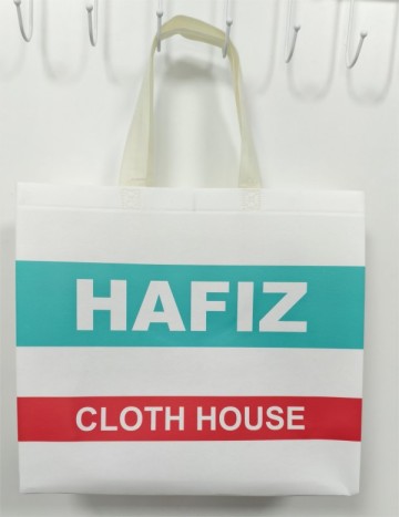 From Plain to Planet-Saver: Customizing Non-woven Bags